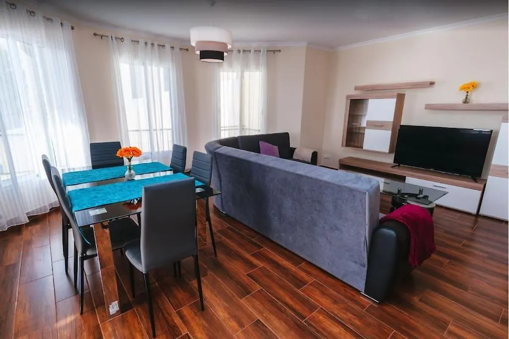 2 Bedroom Apartment In Calheta Arco da Calheta  Arco da Calheta (Madeira)