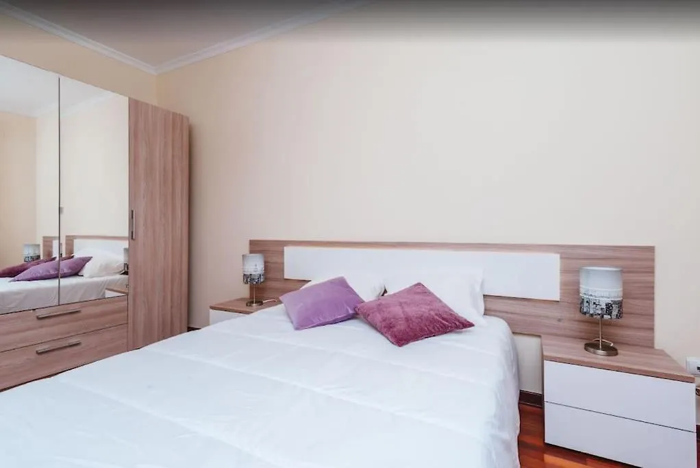 2 Bedroom Apartment In Calheta アルコ・ダ・カリェタ